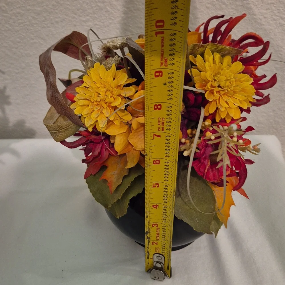 Artificial Silk Flowers (2) Arangements